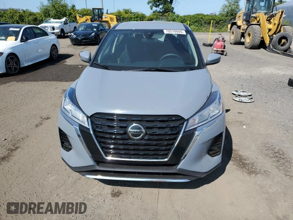 2021 Nissan Kicks S with VIN 3N1CP5BV5ML560722, listed as a Copart auction lot 70270944 with 35,806 mi miles and Salvage Title. Bid and sale history available at carsss.com. Image 5.