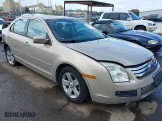 2006 Ford Fusion SE with VIN 3FAHP071X6R241351, listed as a IAAI auction lot 41941924 with 90,045 mi miles. Bid and sale history available at carsss.com. Image 1.