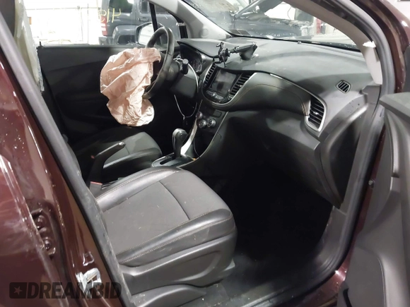 2022 Chevrolet Trax LT with VIN KL7CJPSM8NB543754, listed as a IAAI auction lot 41521615 with 41,291 mi miles. Bid and sale history available at carsss.com. Image 5.