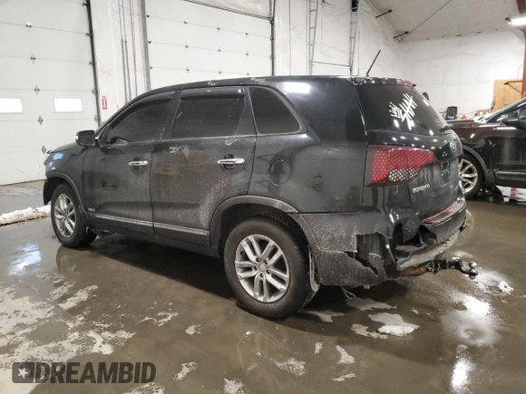 2015 Kia Sorento LX with VIN 5XYKTCA62FG582934, listed as a Copart auction lot 42453385 with 169,718 mi miles and Salvage Title. Bid and sale history available at DreamBid. Image 2.
