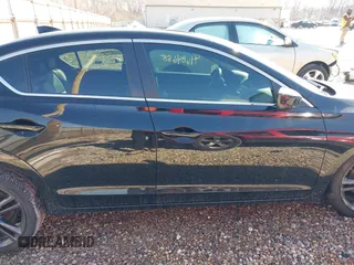 2015 Acura ILX z VIN 19VDE1F37FE006297, wystawiony jako IAAI lot #41684688 z przebiegiem 172 859 mil mil oraz . Historia ofert i sprzedaży dostępna na DreamBid. Obrazek 13.