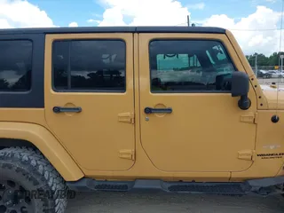 2013 Jeep Wrangler Unlimited Sahara with VIN 1C4BJWEG8DL638404, listed as a IAAI auction lot 42586604 with 43,953 mi miles and . Bid and sale history available at DreamBid. Image 13.