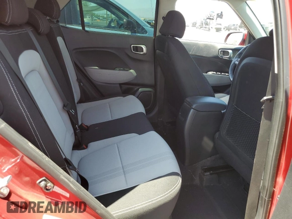 2021 Hyundai Venue SEL z VIN KMHRC8A34MU082055, wystawiony jako Copart lot #57457655 z przebiegiem 47 981 mil mil oraz Szkoda całkowita • Salvage title. Historia ofert i sprzedaży dostępna na DreamBid. Obrazek 11.