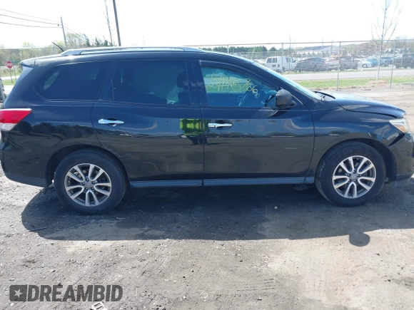 2016 Nissan Pathfinder SV with VIN 5N1AR2MNXGC637364, listed as a IAAI auction lot 41985766 with 149,501 mi miles. Bid and sale history available at carsss.com. Image 13.