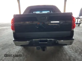 2006 Chevrolet Avalanche LT with VIN 3GNEC12Z36G130980, listed as a Copart auction lot 71286654 with 179,406 mi miles and Salvage Title. Bid and sale history available at carsss.com. Image 6.