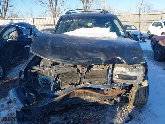 2005 Chevrolet TrailBlazer LS with VIN 1GNET16S556117614, listed as a IAAI auction lot 41320947 with 177,726 mi miles. Bid and sale history available at carsss.com. Image 11.