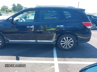 2014 Nissan Pathfinder SV with VIN 5N1AR2MN2EC704326, listed as a IAAI auction lot 42576283 with 168,074 mi miles and . Bid and sale history available at DreamBid. Image 3.