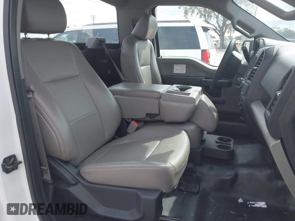 2017 Ford F-150 XL with VIN 1FTMF1C88HFC37836, listed as a IAAI auction lot 41464606 with 195,399 mi miles. Bid and sale history available at carsss.com. Image 8.
