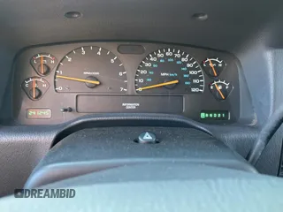 2002 Dodge Durango z VIN 1B4HR48N52F109342, wystawiony jako Copart lot #57185665 z przebiegiem 241 245 mil mil oraz Czysty tytuł • Clean title. Historia ofert i sprzedaży dostępna na DreamBid. Obrazek 8.