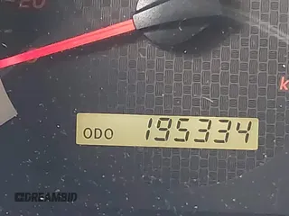 2013 Toyota Tacoma z VIN 5TFLU4EN2DX082131, wystawiony jako IAAI lot #41912420 z przebiegiem 195 334 mil mil oraz . Historia ofert i sprzedaży dostępna na DreamBid. Obrazek 15.