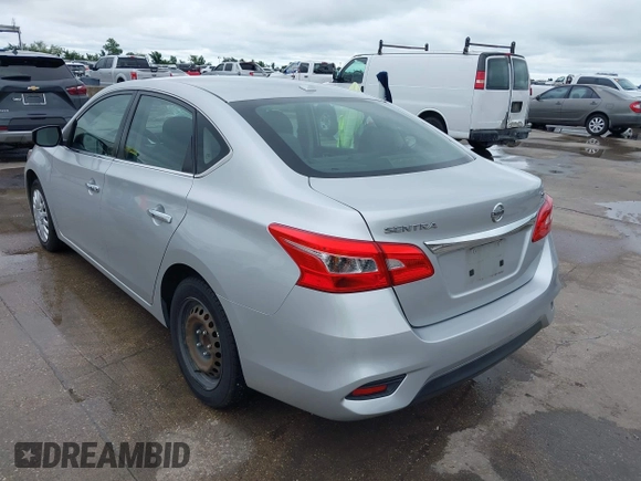 2017 Nissan Sentra SR with VIN 3N1AB7AP2HY329371, listed as a IAAI auction lot 42196614 with 133,284 mi miles and . Bid and sale history available at DreamBid. Image 3.