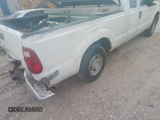 2012 Ford F-250 XL с VIN 1FT7X2A67CEB25934, выставлен на аукционе Copart как лот 58571955 с пробегом 176 223 миль миль и На запчасти • Non repairable. История ставок и продаж доступна на DreamBid. Изображение 3.