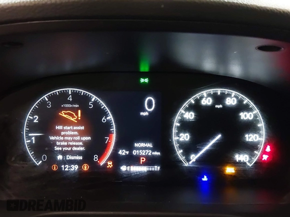 2024 Honda HR-V Sport with VIN 3CZRZ2H57RM734230, listed as a IAAI auction lot 41595087 with 15,272 mi miles. Bid and sale history available at carsss.com. Image 7.