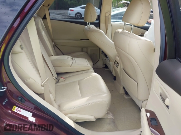 2013 Lexus RX 350 z VIN JTJBK1BA3D2022516, wystawiony jako IAAI lot #42105527 z przebiegiem 114 862 mil mil oraz . Historia ofert i sprzedaży dostępna na DreamBid. Obrazek 8.