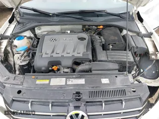 2013 Volkswagen Passat TDI SE with VIN 1VWBN7A34DC075197, listed as a IAAI auction lot 41707346 with 188,685 mi miles. Bid and sale history available at carsss.com. Image 10.