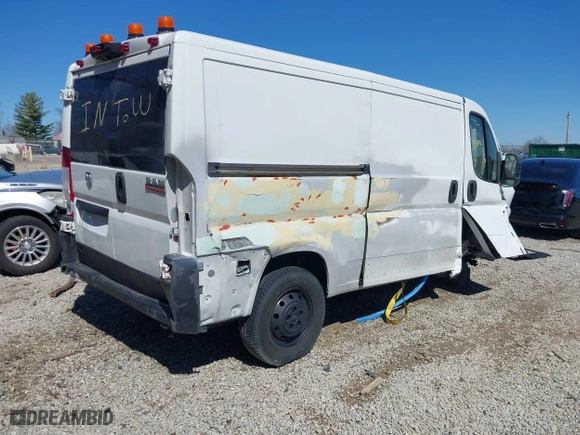 2015 Ram ProMaster Cargo Van with VIN 3C6TRVAG6FE506337, listed as a IAAI auction lot 41806270 with 187,265 mi miles. Bid and sale history available at carsss.com. Image 4.