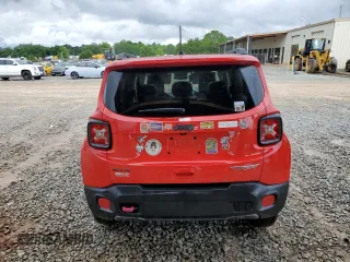 2018 Jeep Renegade Trailhawk with VIN ZACCJBCBXJPG96008, listed as a Copart auction lot 56657785 with 46,560 mi miles and Salvage title. Bid and sale history available at DreamBid. Image 6.