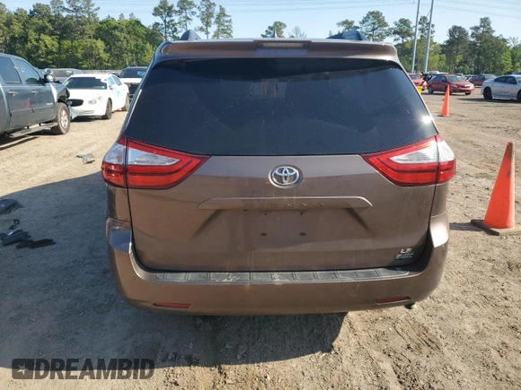 2018 Toyota Sienna LE Auto Access Seat with VIN 5TDKZ3DC6JS933890, listed as a Copart auction lot 52326665 with 168,679 mi miles and Salvage Title. Bid and sale history available at carsss.com. Image 6.