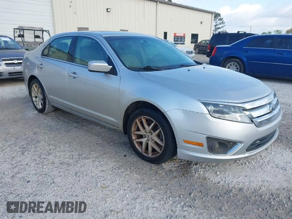 2012 Ford Fusion SEL with VIN 3FAHP0JG3CR221984, listed as a IAAI auction lot 41970437 with 142,264 mi miles. Bid and sale history available at carsss.com. Image 1.