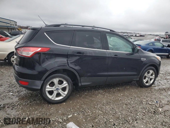 2013 Ford Escape SE z VIN 1FMCU9GX3DUA77576, wystawiony jako Copart lot #84225614 z przebiegiem 110 470 mil mil oraz Szkoda całkowita • Salvage title. Historia ofert i sprzedaży dostępna na DreamBid. Obrazek 3.