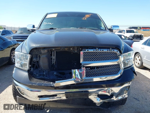 2018 Ram 1500 Big Horn z VIN 1C6RR7LT4JS111224, wystawiony jako IAAI lot #42084424 z przebiegiem 74 835 mil mil oraz . Historia ofert i sprzedaży dostępna na DreamBid. Obrazek 13.