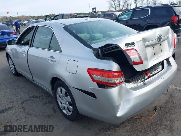 2011 Toyota Camry LE z VIN 4T1BF3EK2BU605745, wystawiony jako IAAI lot #42025820 z przebiegiem 156 094 mil mil oraz . Historia ofert i sprzedaży dostępna na DreamBid. Obrazek 3.