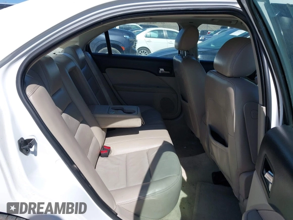 2007 Ford Fusion SEL with VIN 3FAHP08147R221046, listed as a IAAI auction lot 41782770 with 173,413 mi miles. Bid and sale history available at carsss.com. Image 8.