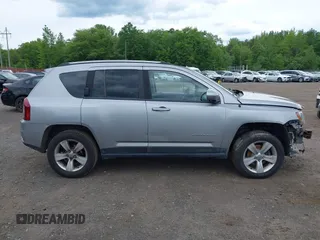 2017 Jeep Compass Latitude with VIN 1C4NJDEB0HD112001, listed as a IAAI auction lot 42352409 with 151,352 mi miles and . Bid and sale history available at DreamBid. Image 13.