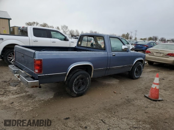 1989 Dodge Dakota with VIN 1B7FL26X3KS146546, listed as a Copart auction lot 81859624 with 16,824 mi miles and Clean Title. Bid and sale history available at carsss.com. Image 3.