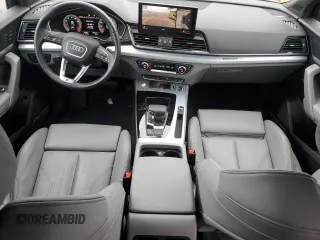 2024 Audi Q5 S line Premium Plus z VIN WA1EAAFY9R2045228, wystawiony jako Copart lot #53828645 z przebiegiem 16 502 mil mil oraz Szkoda całkowita • Salvage title. Historia ofert i sprzedaży dostępna na DreamBid. Obrazek 8.