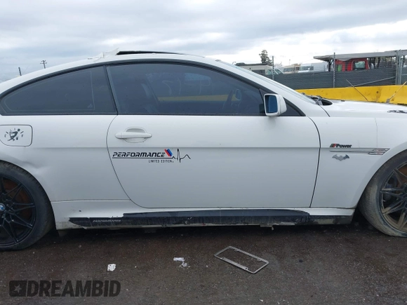 2008 BMW 6 Series 650i with VIN WBAEA53568CV90834, listed as a IAAI auction lot 41797237 with 223,614 mi miles and . Bid and sale history available at DreamBid. Image 13.