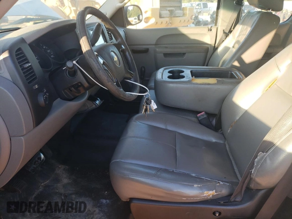 2011 Chevrolet Silverado 1500 Work Truck with VIN 1GCRCPEA2BZ405025, listed as a Copart auction lot 76584324 with 261,393 mi miles and Clean Title. Bid and sale history available at DreamBid. Image 7.