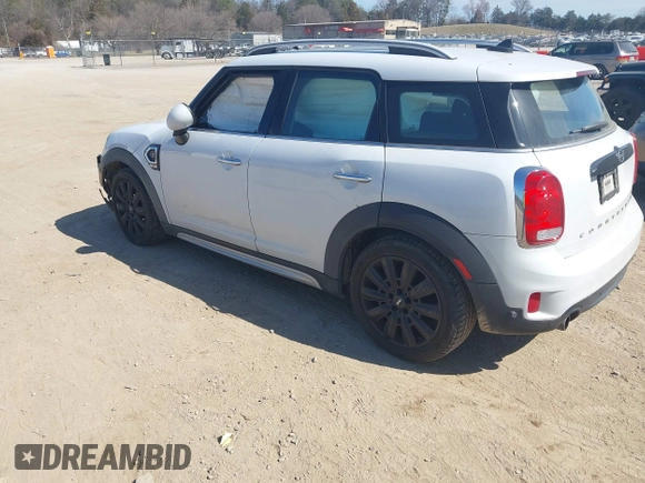 2019 MINI Countryman Cooper S с VIN WMZYT5C53K3G93102, выставлен на аукционе IAAI как лот 41703882 с пробегом 71 581 миль миль и . История ставок и продаж доступна на DreamBid. Изображение 3.