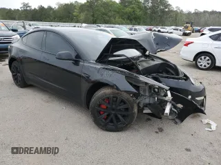 2023 Tesla Model 3 z VIN 5YJ3E1EA7PF668511, wystawiony jako Copart lot #51055725 z przebiegiem 53 594 mil mil oraz Szkoda całkowita • Salvage title. Historia ofert i sprzedaży dostępna na DreamBid. Obrazek 4.