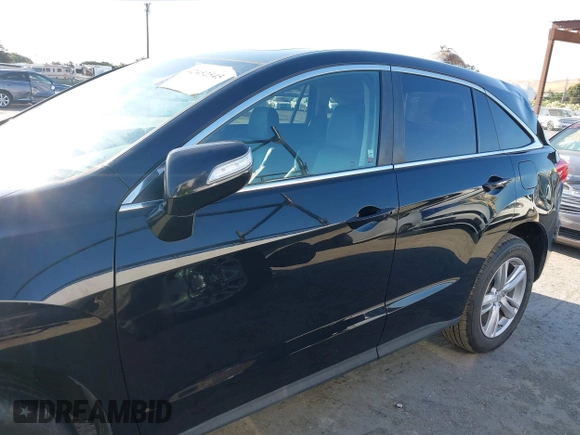 2015 Acura RDX z VIN 5J8TB3H38FL000506, wystawiony jako IAAI lot #42452545 z przebiegiem 105 478 mil mil oraz . Historia ofert i sprzedaży dostępna na DreamBid. Obrazek 13.