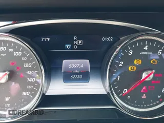 2019 Mercedes-Benz E 300 with VIN WDDZF4KB3KA525715, listed as a IAAI auction lot 42296724 with 62,730 mi miles and . Bid and sale history available at DreamBid. Image 15.