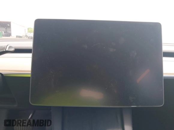 2023 Tesla Model 3 с VIN 5YJ3E1EA0PF495110, выставлен на аукционе IAAI как лот 42475811 с пробегом Не указан миль и . История ставок и продаж доступна на DreamBid. Изображение 7.
