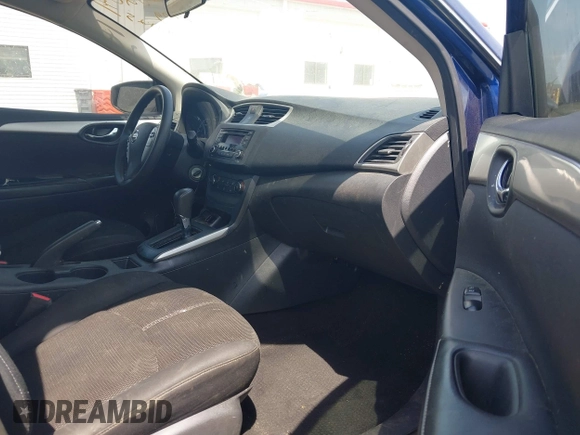 2017 Nissan Sentra S z VIN 3N1AB7AP7HY380915, wystawiony jako IAAI lot #42082034 z przebiegiem 152 808 mil mil oraz . Historia ofert i sprzedaży dostępna na DreamBid. Obrazek 5.