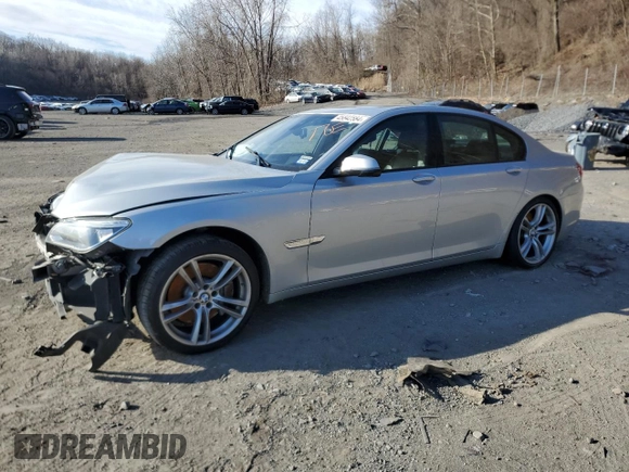 2015 BMW 7 Series 750i с VIN WBAYA8C52FD825851, выставлен на аукционе Copart как лот 45842584 с пробегом 108 517 миль миль и . История ставок и продаж доступна на DreamBid. Изображение 1.