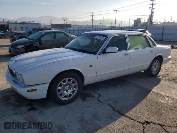 2001 Jaguar XJ with VIN SAJDA23C51LF35586, listed as a Copart auction lot 44105165 with 47,355 mi miles and Salvage title. Bid and sale history available at DreamBid. Image 1.