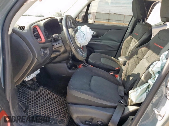 2015 Jeep Renegade Trailhawk with VIN ZACCJBCT7FPC17933, listed as a Copart auction lot 59749325 with Not provided miles and Salvage title. Bid and sale history available at DreamBid. Image 7.