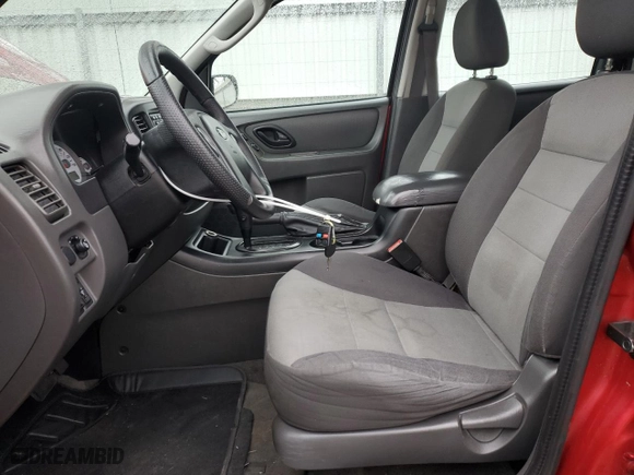 2007 Ford Escape XLS with VIN 1FMYU02Z77KB69851, listed as a Copart auction lot 51461645 with 162,821 mi miles and Clean Title. Bid and sale history available at carsss.com. Image 7.