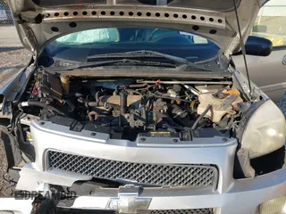 2006 Chevrolet Uplander LT w/1LT with VIN 1GNDV33L16D133241, listed as a IAAI auction lot 41420633 with 291,342 mi miles. Bid and sale history available at carsss.com. Image 10.