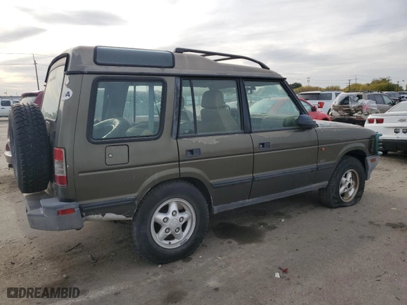 1997 Land Rover Discovery SD with VIN SALJY1249VA705067, listed as a Copart auction lot 77047054 with 146,965 mi miles and Clean Title. Bid and sale history available at carsss.com. Image 3.