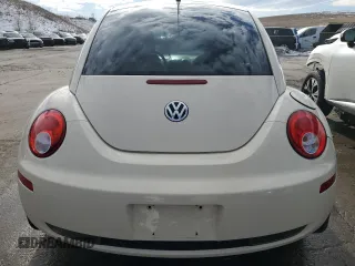 2008 Volkswagen New Beetle Coupe S with VIN 3VWPW31C78M513825, listed as a Copart auction lot 43052475 with 89,495 mi miles and Salvage Title. Bid and sale history available at carsss.com. Image 6.