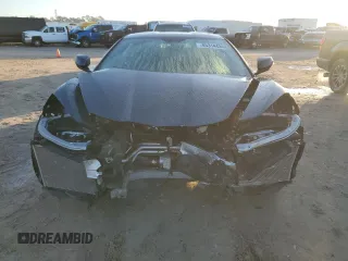 2021 Chevrolet Corvette 3LT with VIN 1G1YC2D47M5102075, listed as a Copart auction lot 85314404 with 3,650 mi miles and Salvage Title. Bid and sale history available at carsss.com. Image 5.
