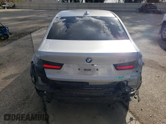 2020 BMW 3 Series 330i z VIN WBA5R1C0XLFH40900, wystawiony jako Copart lot #47571905 z przebiegiem 54 888 mil mil oraz Szkoda całkowita • Salvage title. Historia ofert i sprzedaży dostępna na DreamBid. Obrazek 6.