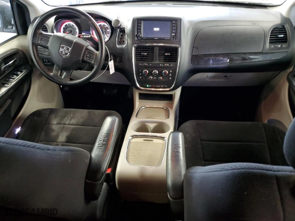 2014 Dodge Grand Caravan SXT with VIN 2C4RDGCG5ER181932, listed as a Copart auction lot 45813015 with 110,805 mi miles and Salvage Title. Bid and sale history available at carsss.com. Image 8.