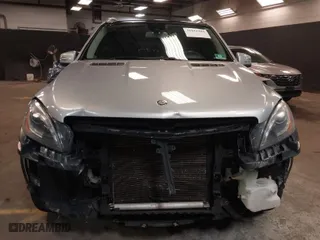 2014 Mercedes-Benz M-Class ML 350 with VIN 4JGDA5HB1EA312780, listed as a IAAI auction lot 41841481 with 183,196 mi miles. Bid and sale history available at carsss.com. Image 13.