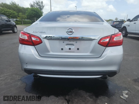 2017 Nissan Altima SV with VIN 1N4AL3AP0HC137920, listed as a Copart auction lot 60939895 with 133,782 mi miles and Clean title. Bid and sale history available at DreamBid. Image 6.
